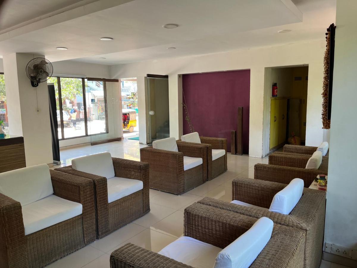 Asr Guesthouse Tirupati Zewnętrze zdjęcie